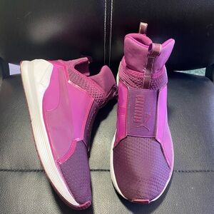 PUMA Women's Fierce Quilted Slip-On Sneakers in Magenta Size 8.5